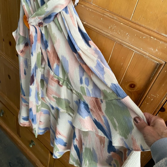 Floral Ruffle Dress - Picture 2 of 4